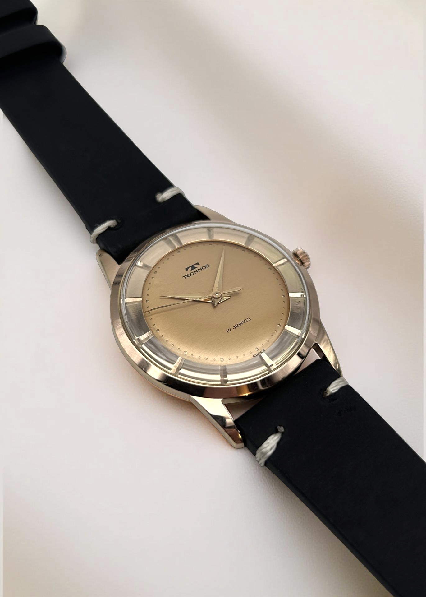 Technos DeVille